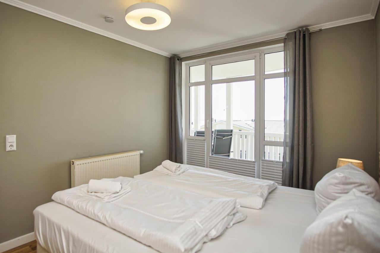 Mit Meerblick Und Balkon, Gratis Nutzung Vom Ahoi Erlebnisbad Und Sauna In Sellin - Meeresblick Fewo 25 Гёрен Экстерьер фото