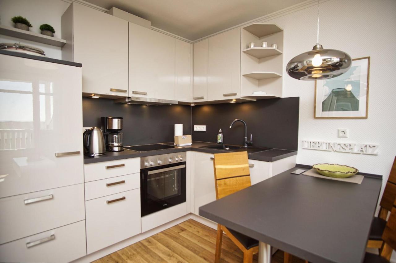 Mit Meerblick Und Balkon, Gratis Nutzung Vom Ahoi Erlebnisbad Und Sauna In Sellin - Meeresblick Fewo 25 Гёрен Экстерьер фото